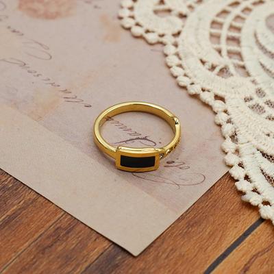 French Fashion Light Luxury Non-Fading Titanium Steel Ring Decoration Simple Inlaid Geometric Ring Popular Girl Girlfriend