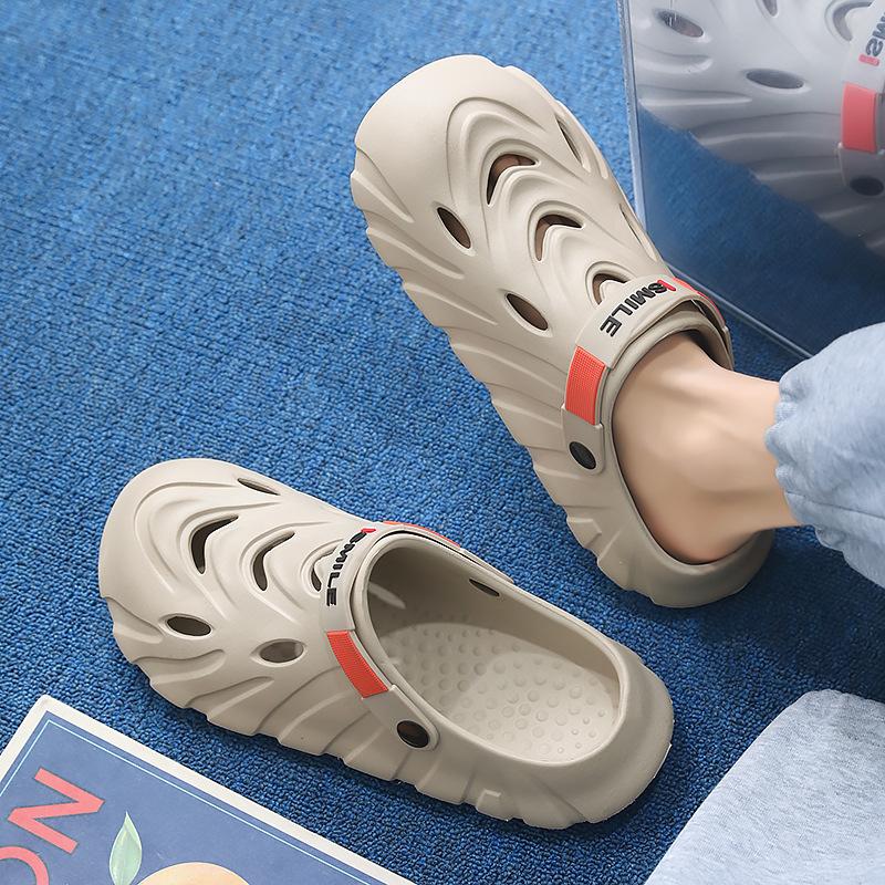 

Мужские сандалии на лето, нескользящие на толстой подошве, дырявые туфли для вождения, пляжные двусторонние, с закрытым носком, крутые тапочки 40 серый