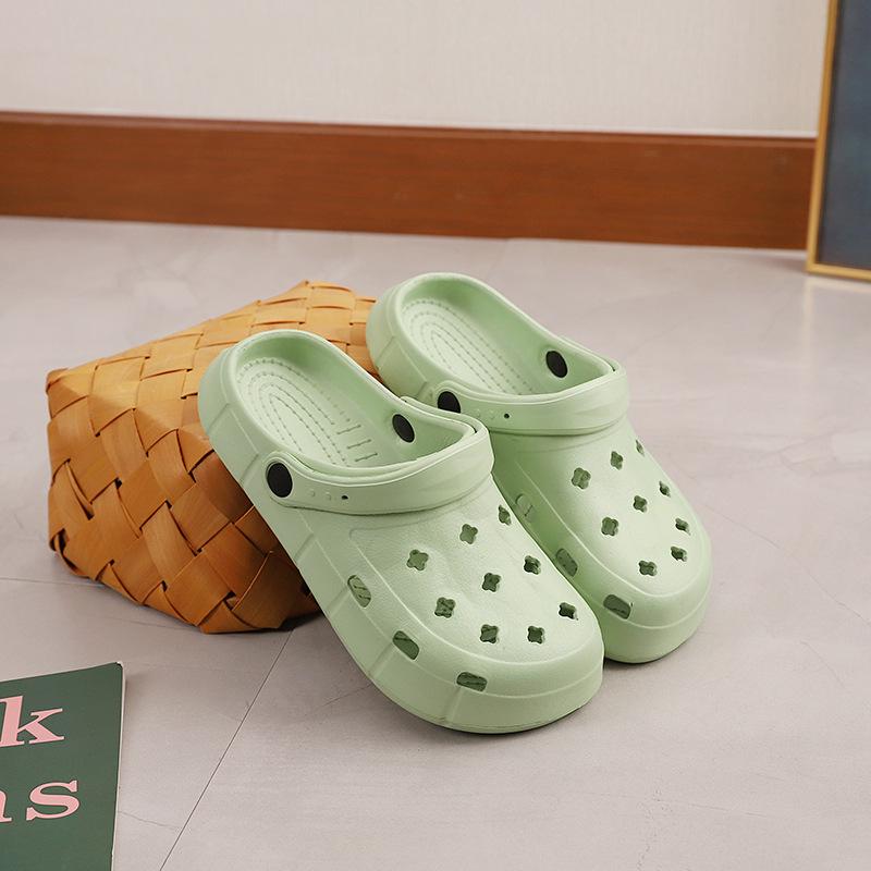 EVA Foam Women's Summer Beach Slippers: Versatile Two-Way Toe-Hole Design