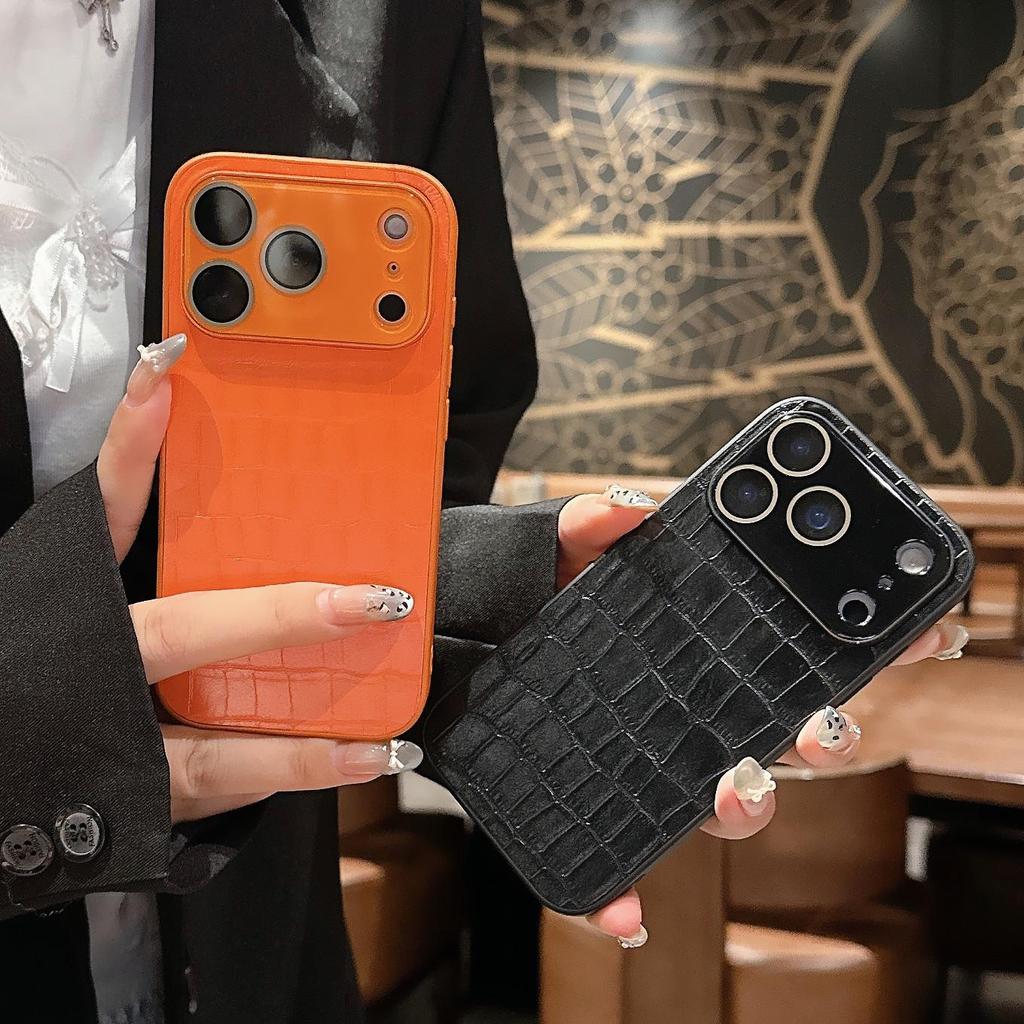 Large Crocodile Pattern Leather iPhone 16 Pro Max Case, Drop-Proof with Window for Apple 15-17 Models.