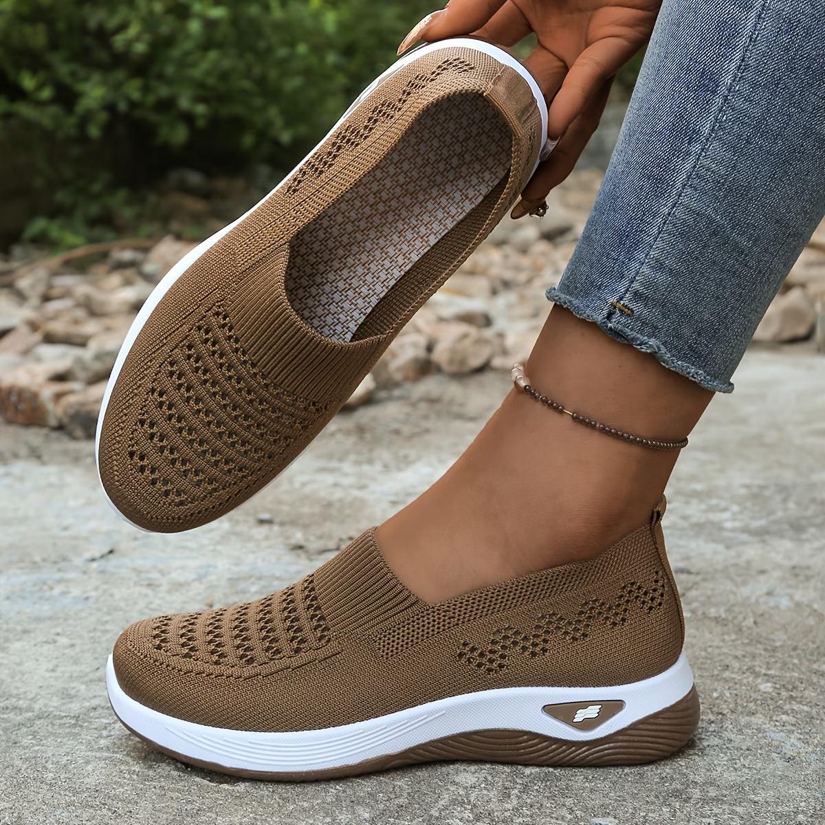 Atmungsaktive Slip-On Flache Schuhe für Damen mit Weicher Sohle - Ganzjahres Leichte Sneaker Geeignet zum Gehen, Täglichen Pendeln, Bequeme Freizeitschuhe 35 braun