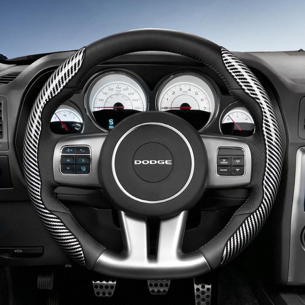 Suitable for Dodge Carbon Fiber Texture Steering Wheel Cover, Segmented Quick-Release Style, for Models Such as Charger, Durango, Hornet, Attitude