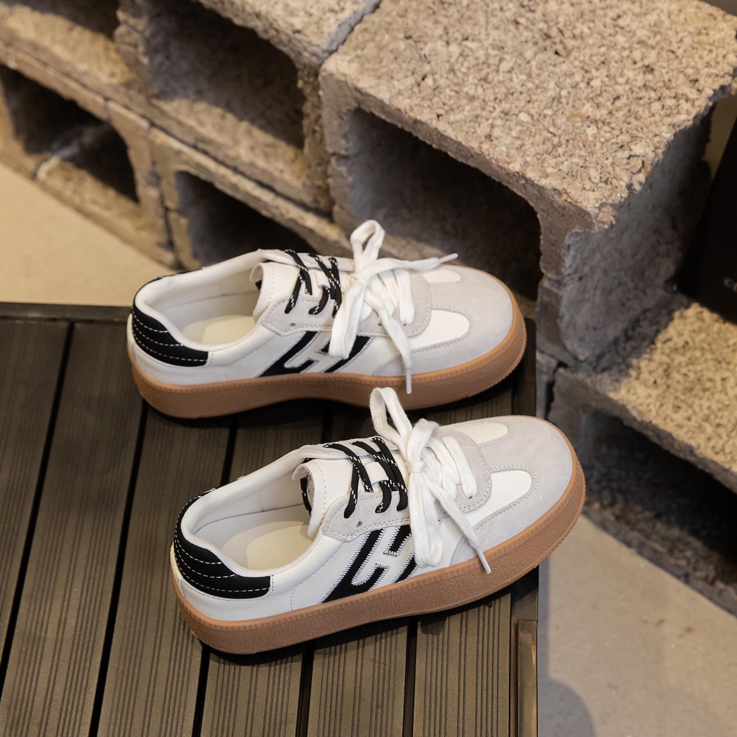 

2025 new summer red German training shoes women s shoes versatile Forrest Gump shoes thick baseplate shoes casual sports white shoes 35