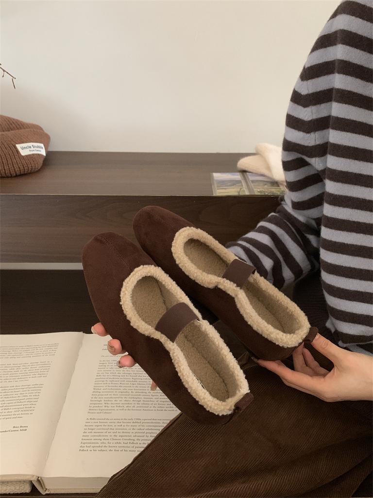 French Retro Evening Shoes Mary Jane Shoes Velvet Warm Lamb Wool Beanie Single Shoes Flat Brown Fluff Shoes