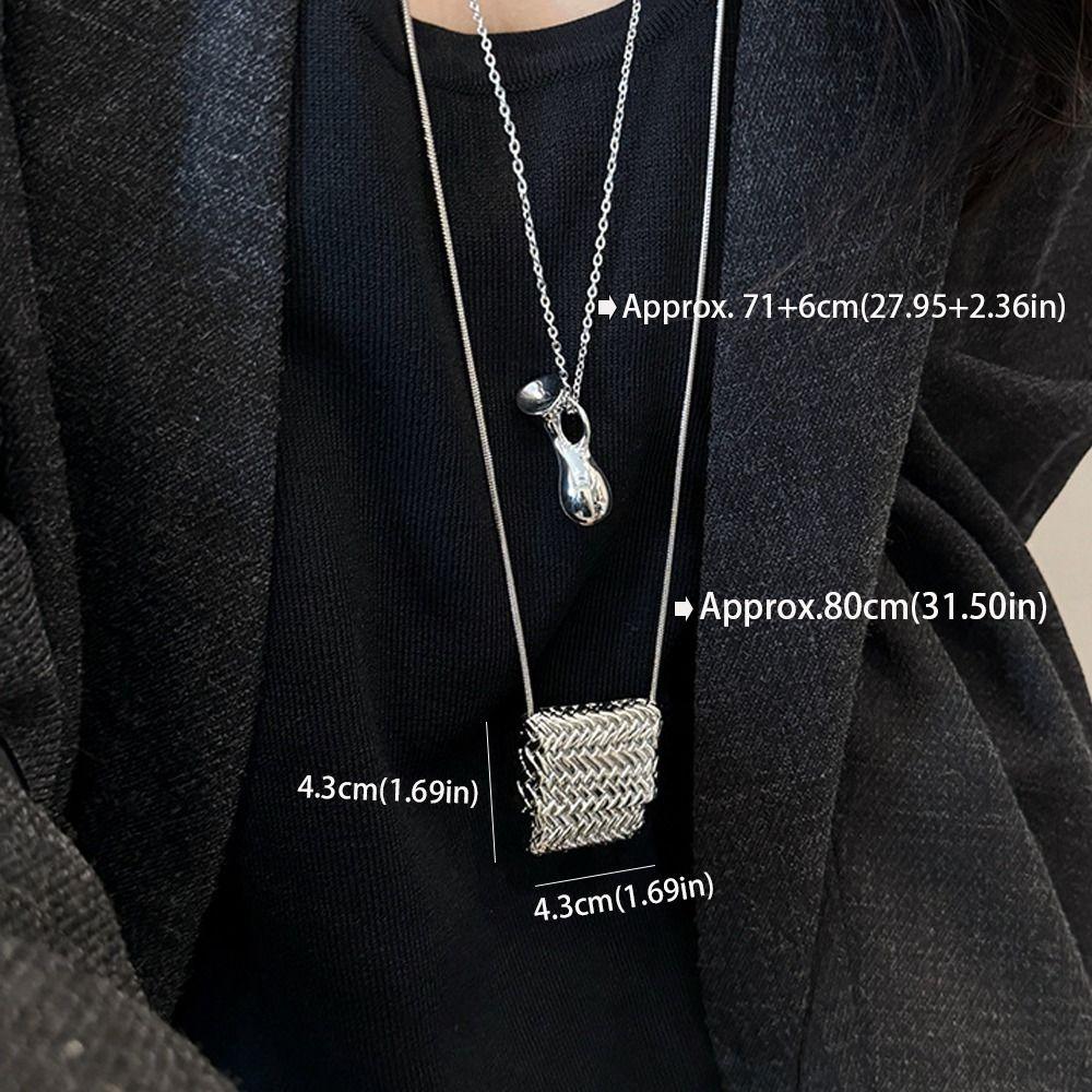 Metal Long Necklace with Water Bottle Pendant Women Choker  for Fashion Enthusiasts