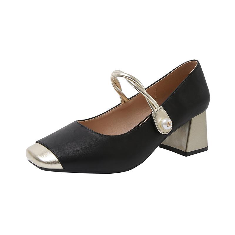 

Foreign trade retro word with Mary Jane shoes temperament French middle heel shoes square head thick heel single shoes women s skirt 34 чорний