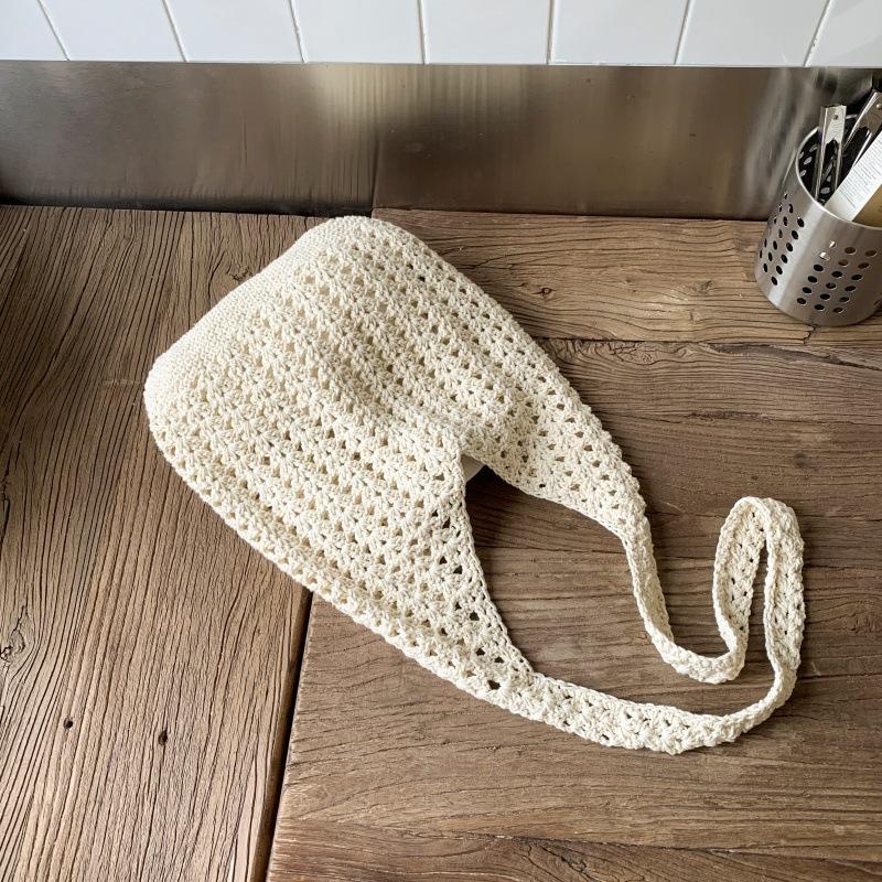 New Fashionable Solid Color Knitted Hollow Large-capacity Shoulder Bag Korean Handmade Tote Bag Holiday Wind Beach Women's Bag