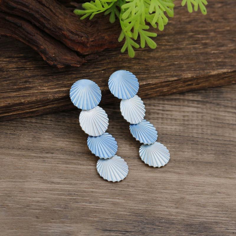 New Enamel Geometric Flower Stud Earrings Women's Fashion Simple Irregular Flower Summer Versatile Earrings