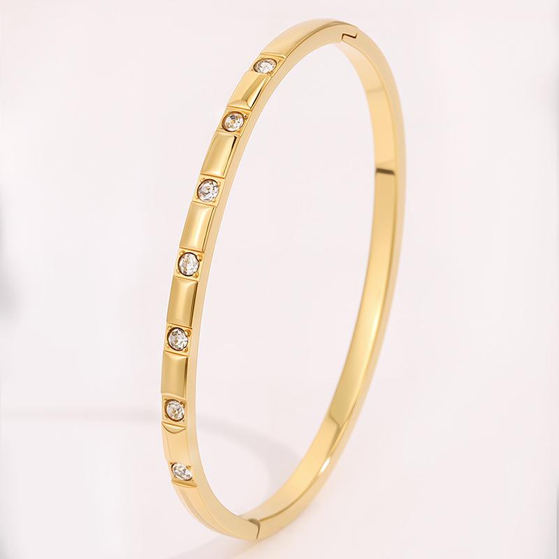 Women's High-end Luxury Retro Bracelet Elegant, Simple, Light Luxury, High-end
