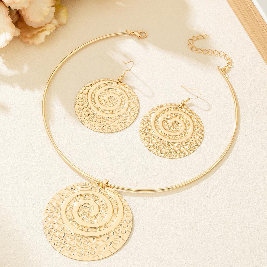 Collar earrings set round exaggerated spiral beating pattern retro