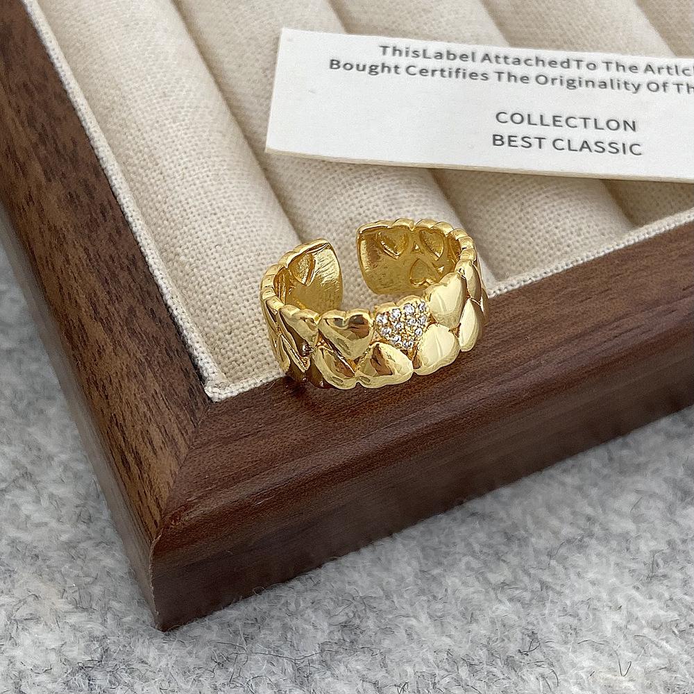 Sweet Temperament Double Row Heart Zircon Pinky Ring - High Design, Light Luxury, Simple Hand Jewelry for Women