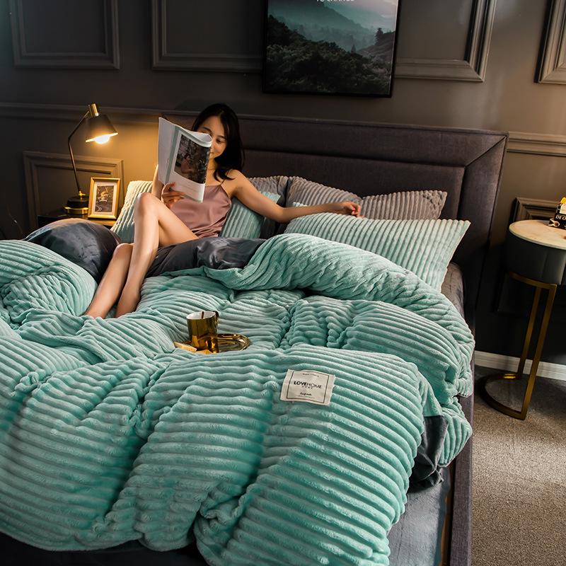 2025 Hřejivá Magická Fleece Mléčný Samet Zimní Ložní Sada - 4dílná Přikrývka a Povlak na Přikrývku