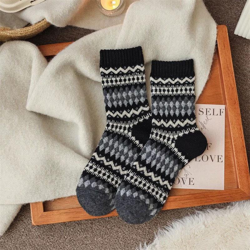 

Versatile Wool College Style Tube Snowflake Pile Socks For Children Vintage Socks one size fits all чорний