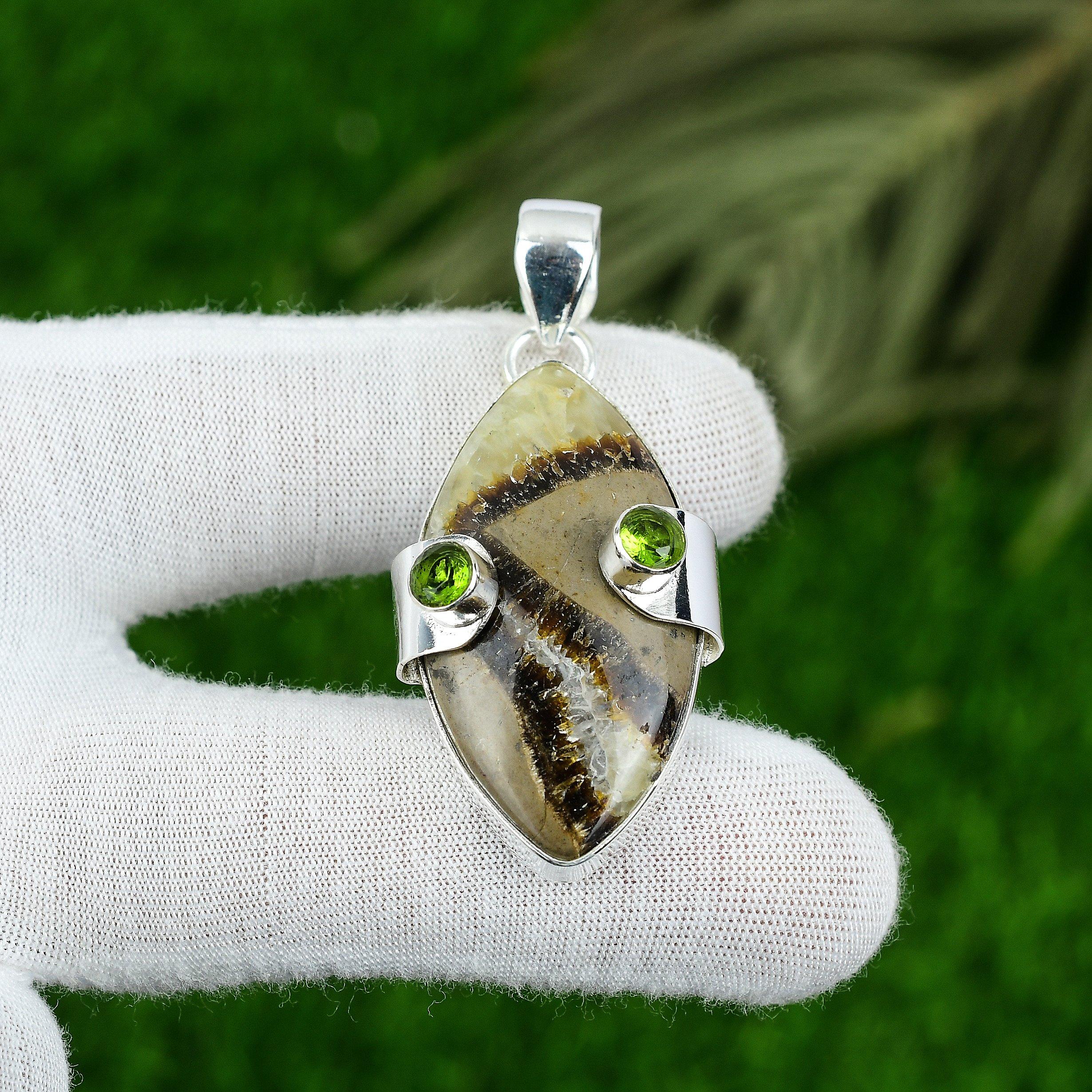 Mothers day Sale 925 Sterling Silver Septerian Gemstone Peridot Handmade Pendant