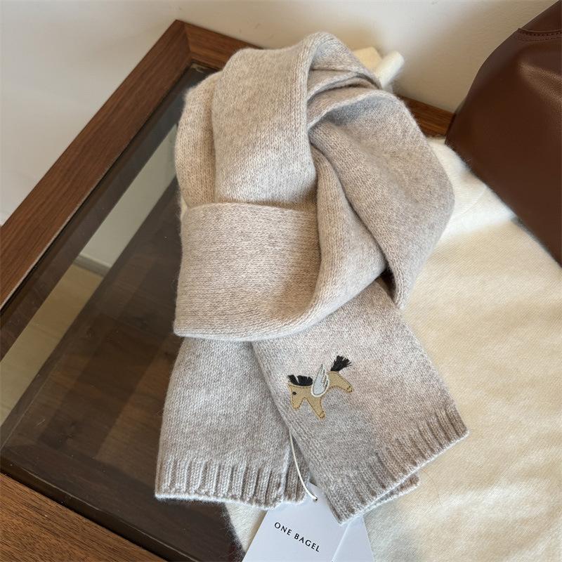 New Year's Anchor Red Woolen Scarf Women's Autumn and Winter High Quality Thick Warm Knitted Scarf Christmas Gift