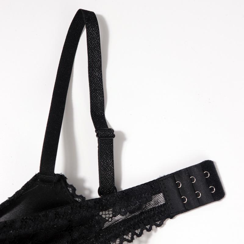 Small Breasts Thin Cup Gathering Underwear Female Sexy Lace Triangle Cup Bra Showing Large Side Closing Steel Ring Bra Wholesale
