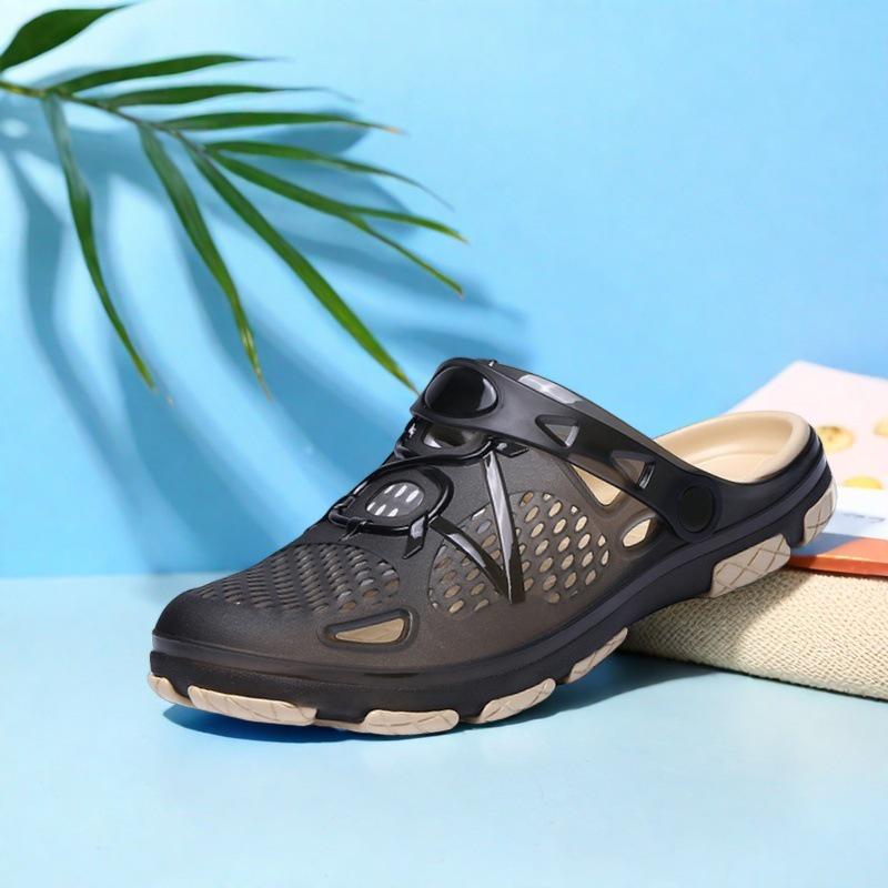 Men's Summer Non-Slip Closed-Toe Beach Sandals with Thick Soles