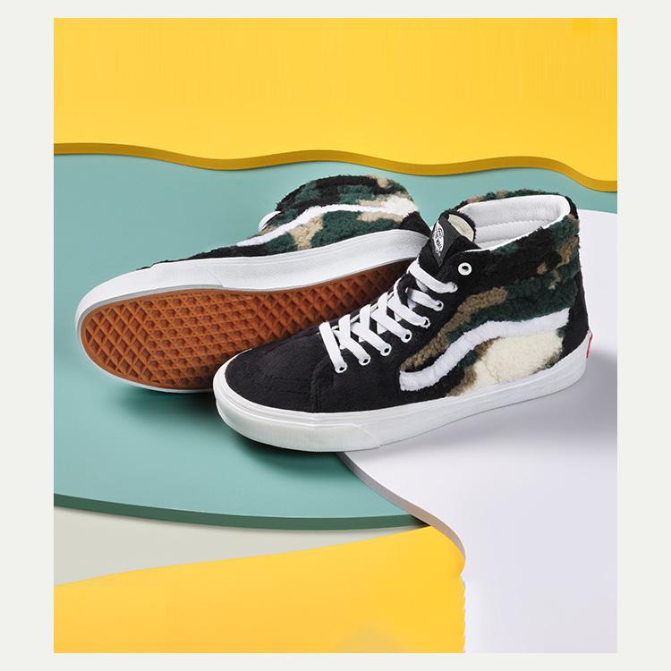 Vans Sk8-Hi Camo Sherpa Unisex Sneakers Sort VN0A5JMJA58