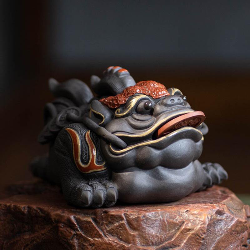 Yixing Zisha Wealth-attracting Golden Toad Tea Pet Antique Tea Spirit Tea Figurine Play Toys Tea Statue Ornaments Supplies Gift