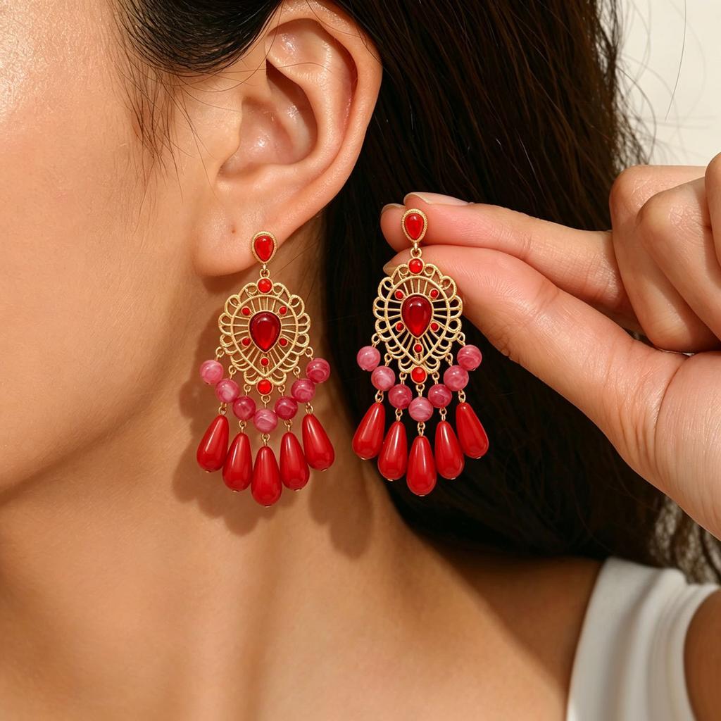 European and American Earrings Women's Fashion OL Bohemian Style Diamond Pendant Design Stud Earrings Versatile Niche Earrings