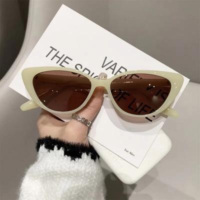 Trendy Cat Eye Sunglasses Vintage Sun Glasses Summer UV400 Shades Eyewear Outdoor Sun Protection Eyeglasses Oculos De Sol