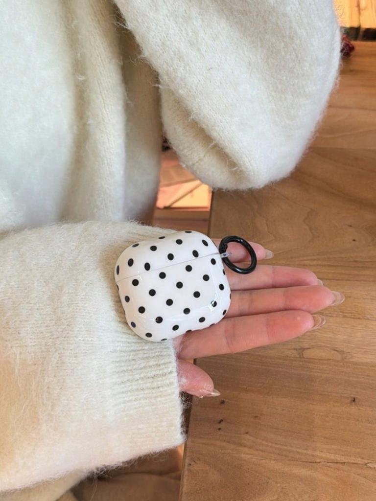 Korean Style Black White Polka Dot Airpods Pro 3 Case for Airpods 3rd Gen Protective Cover with Cute Heart Charm Anti Slip for Airpods 4th Gen