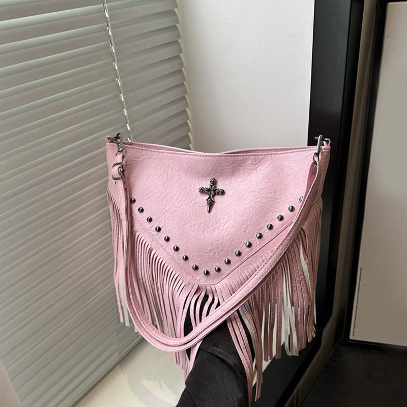 

Модная винтажная кожаная сумка кроссбоди в стиле бохо, на плечо, с кисточкой, заклепками и крестовым декором, квадратный кошелек, повседневная сумка-мессенджер AVE 28.5x6x21.5cm розовый