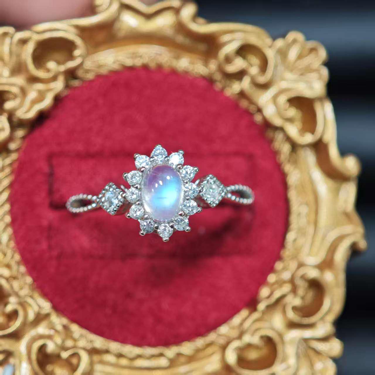 

S925 Sterling Silver Moonstone Ring – Sri Lankan Gemstone, Elegant & Luxurious Women s Jewelry Adjustable