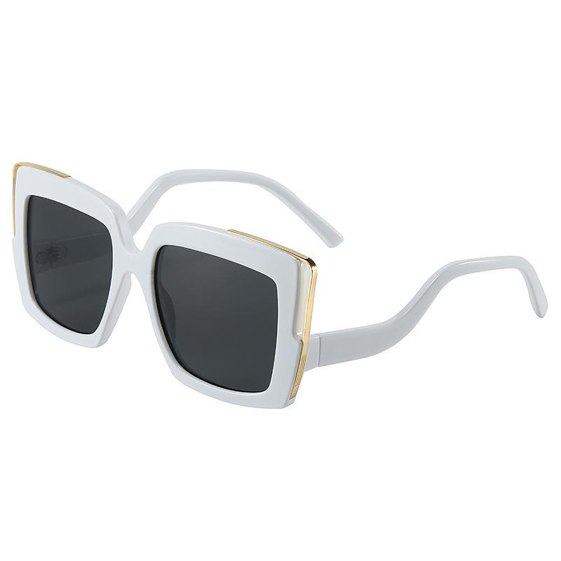 New Sunglasses Personalized Curved Legs Square Sunglasses Women's European and American Large Frame Color Decorative Flat Glasses