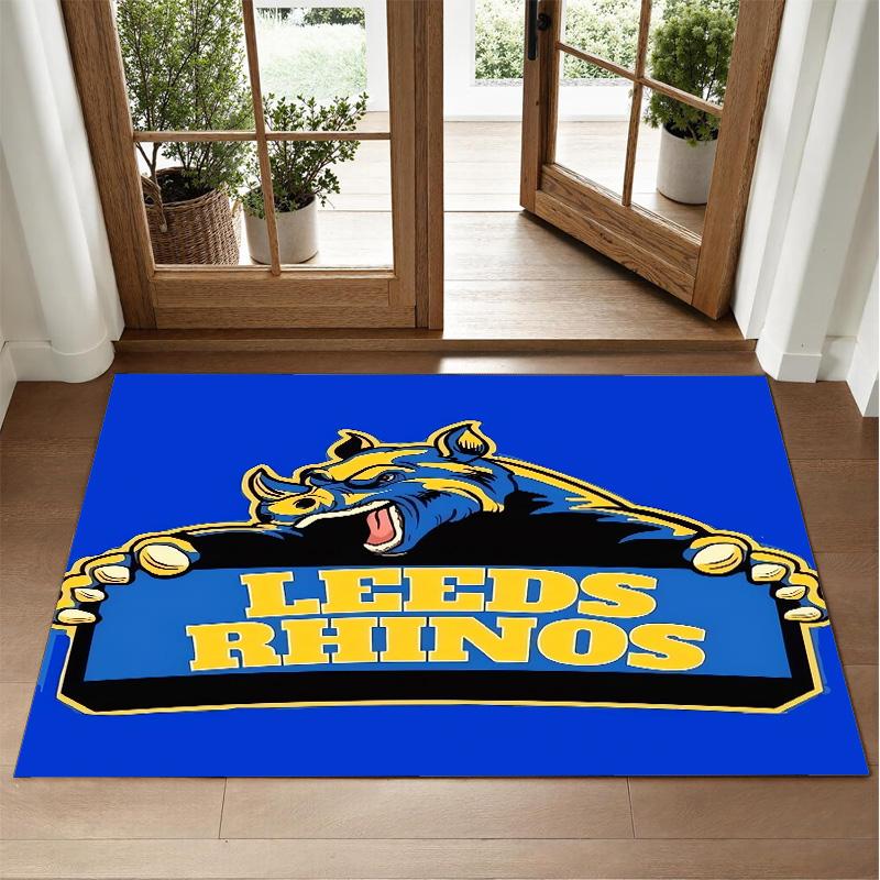 Leeds Rhinos Design Crystal Velvet Rug Soft Decorative Mat for Bedroom Entrance