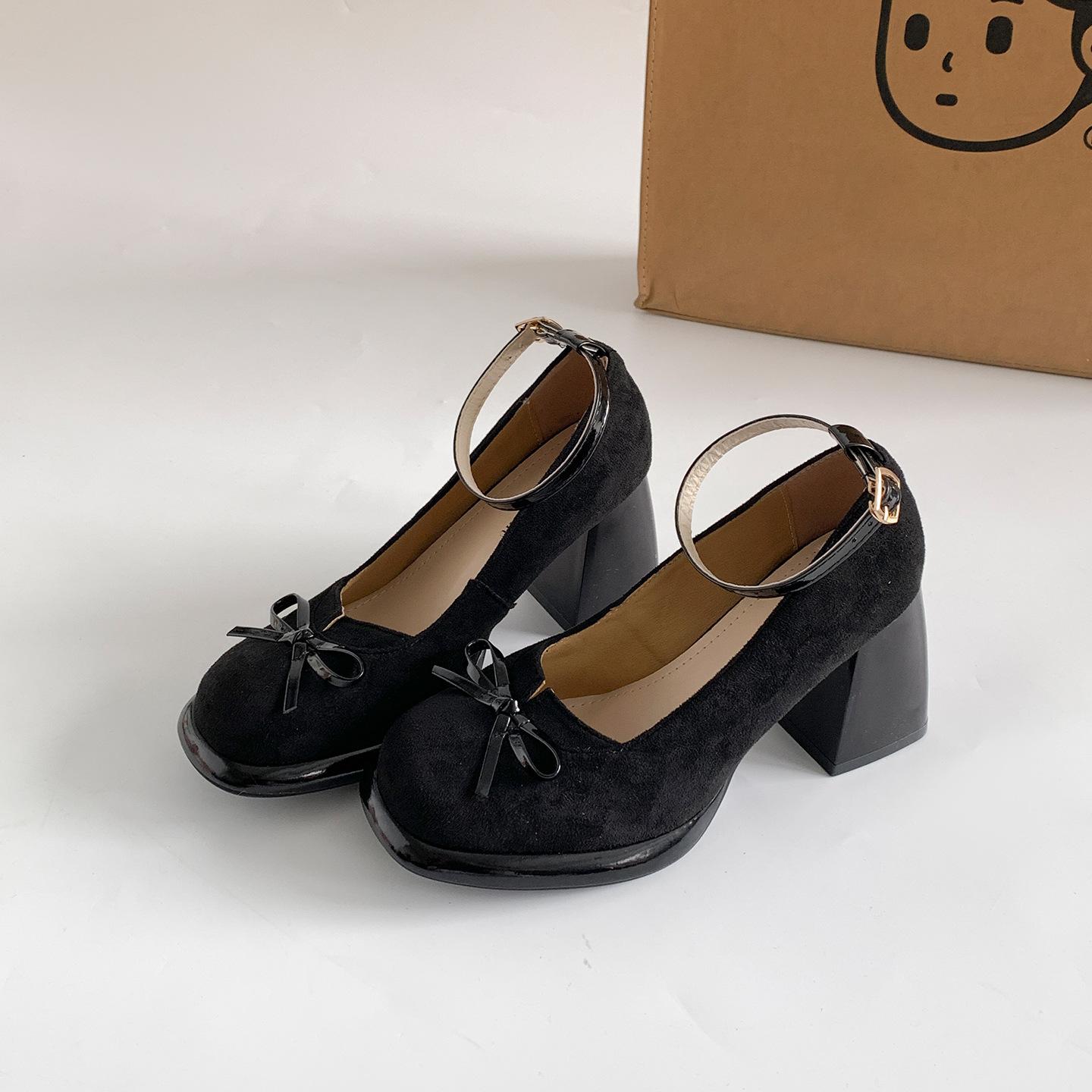 

Black square head thick heel high heels women s summer new versatile skirt Mary Jane single shoes 40