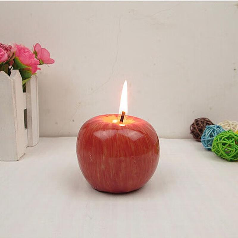 Christmas Eve Apple Candle