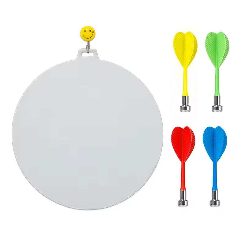 Dartscheibe-12-teilige magnetische Kunststoff-Pfeile-Outdoor-Partyspiel für Kinder im Alter von 5-12 Jahren Geschenk