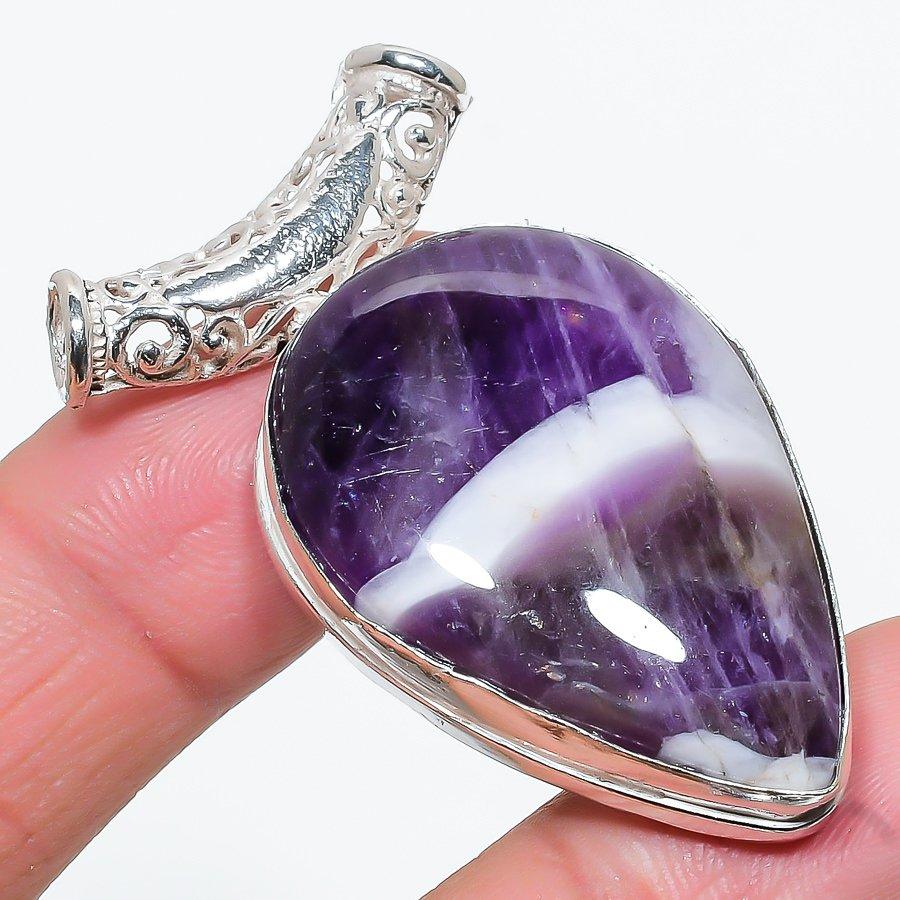 

Chevron Amethyst Gemstone Handmade Ethnic Jewelry Pendant 1.97 SR-8663
