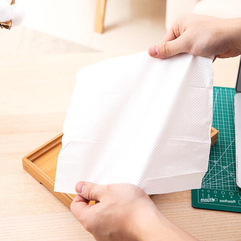 Deli Zhenren Pull-out Hand Towel Paper