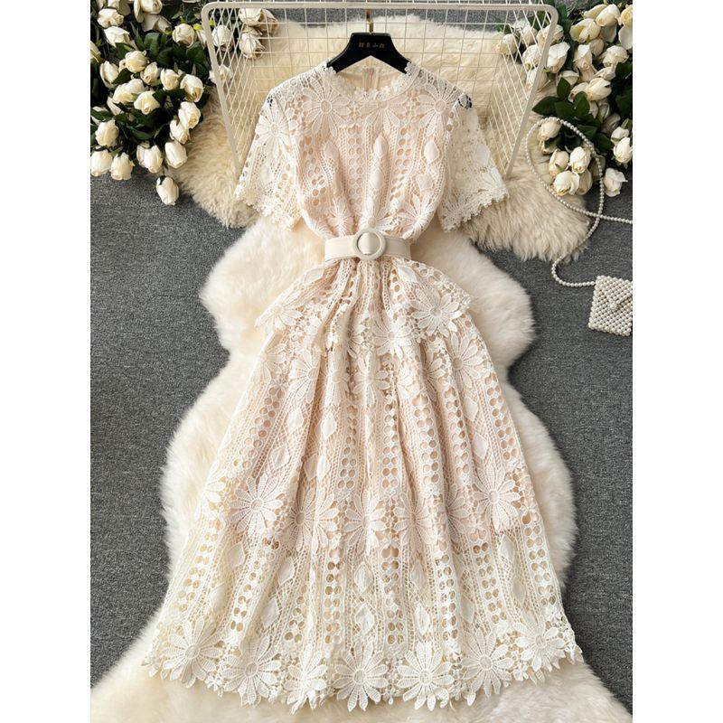 Retro Lace Ruffles Silm Dress Embroider