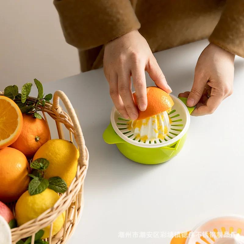 Orange Manuell Sitron Juicer Mini Frukt Juicer Tre Sitroner Squeezer Bærbar håndpress Sitrusjuice Kjøkkenverktøy