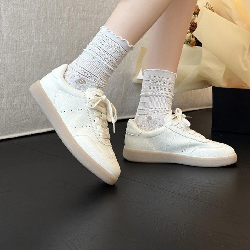Spring and Autumn Retro Women's Thick-soled Inner Height-increasing White Shoes Versatile Commuter Casual Sports Shoes