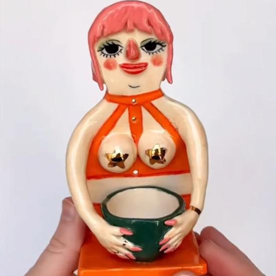 Miska na odstraňování bylinek 3-otvorová pryskyřice Sexy ženy Odstraňovač bylinek Kuchyňské bylinky Nástroj na odstraňování listů pro tymián bazalku rozmarýn