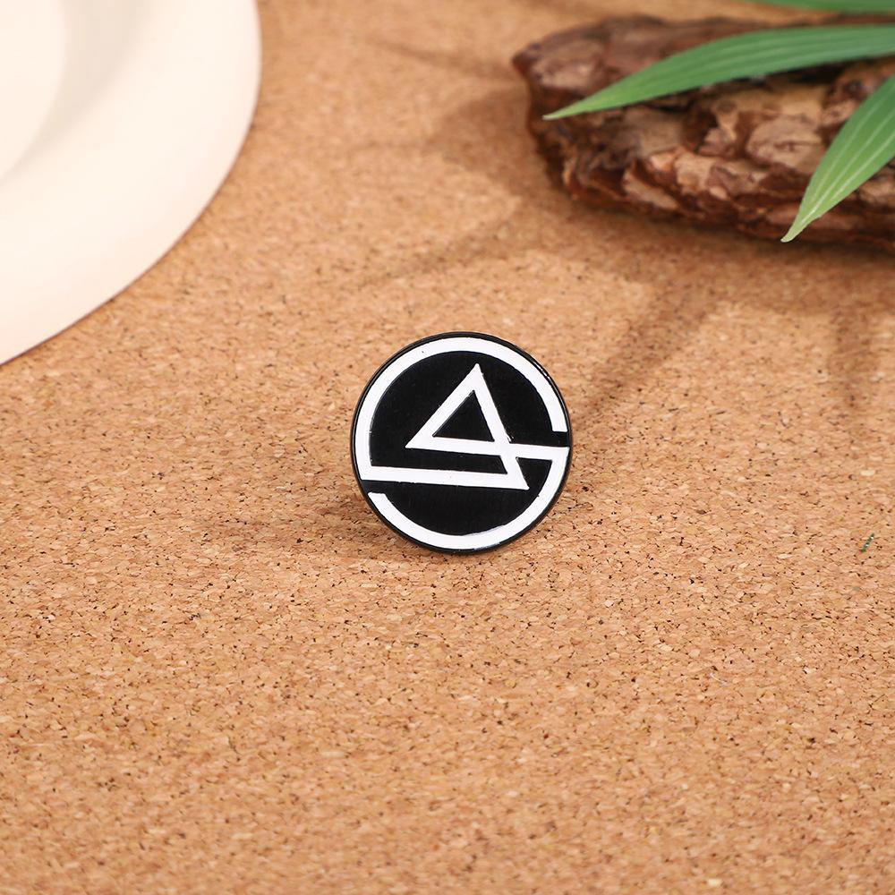 Linkin Park Brooch Niche Premium Metal Badge Personalized Versatile Pin Accessories