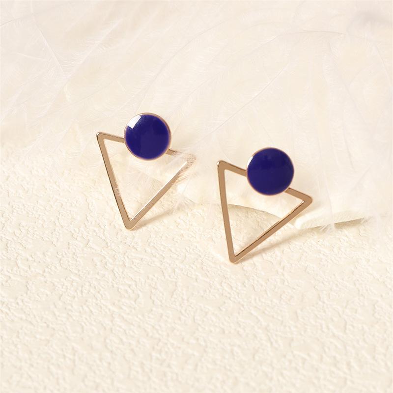Simple Retro Love Earrings Geometric Metal Earrings Niche Temperament High-end Versatile Earrings