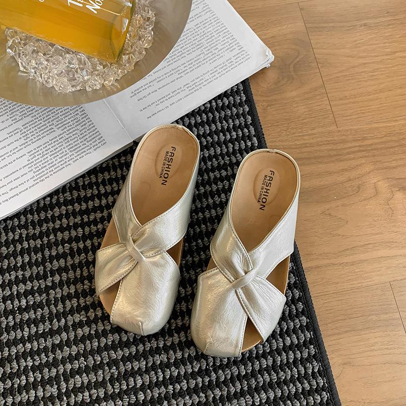 Large Size Women's Shoes 41-43 French Small Fragrant Wind Hollow Bag Head Half Slippers Women's Summer Wear with Skirt Soft-soled Sandals