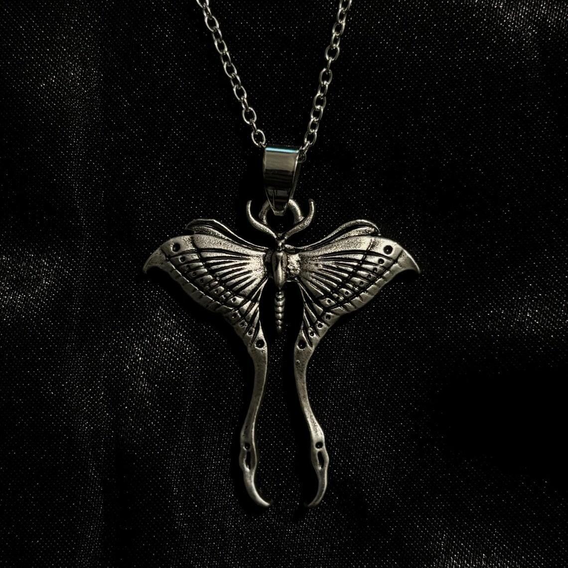 Gothic Punk Ancient Silver Moon Moth Pendant Necklace for Men Women Halloween Witch Daily Wear Alternative Jewelry Accessories