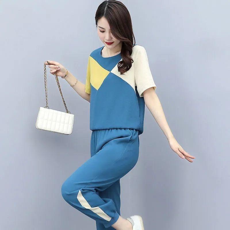 Plus Size Color Block Two-Piece Sportswear Set: Short Sleeve T-shirt & Jogger Pants
