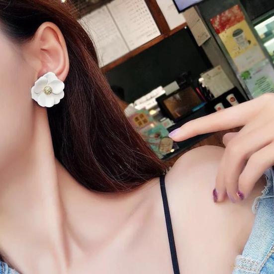 Women Fashion Painting Multicolor Flower Stud Earrings Summer Beach Jewelry Gift
