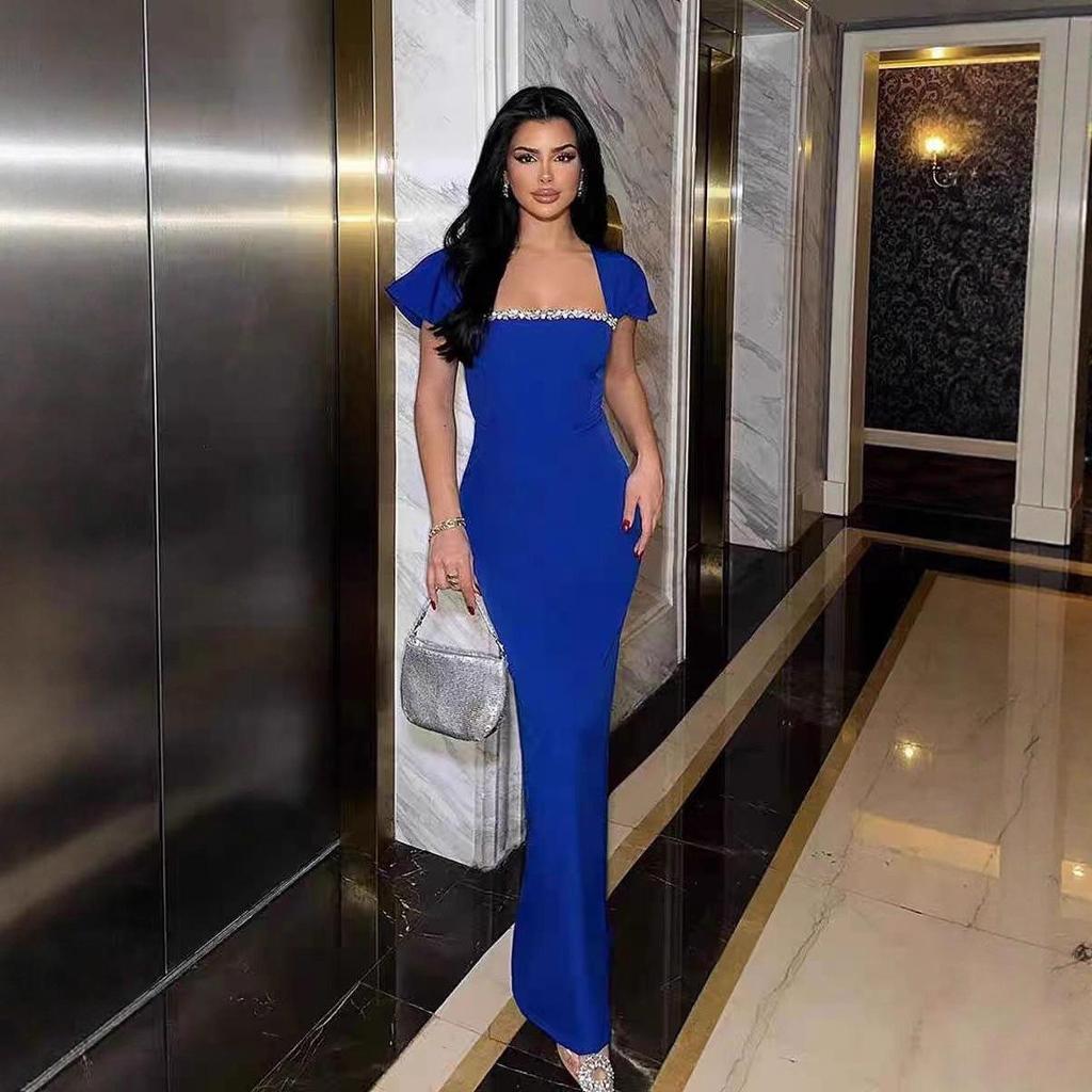 Elegant Rhinestone-Encrusted Bodycon Evening Dress