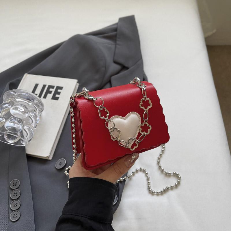 Delicate Mini Flap Square Bag  New Versatile Chain Crossbody Bag Chic Heart Design Lady Lipstick Coin Purse