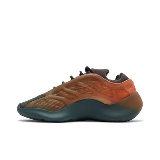 

adidas Yeezy 700 V3 Copper Fade GY4109 Men s Shoes EU 37 мідний