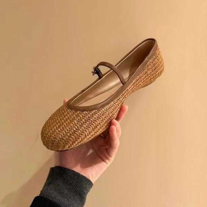 Spring Summer 2025 New Style Shoes Weaving Hollow Out Design Sandals Square Toe Buckle Strap Flats Shoes Women