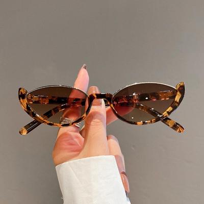 Gafas de Sol con Montura Cat Eye Vintage para Mujer Marca de Lujo Moda Gafas Femeninas Retro Tendencia Gafas de Sol para Exteriores